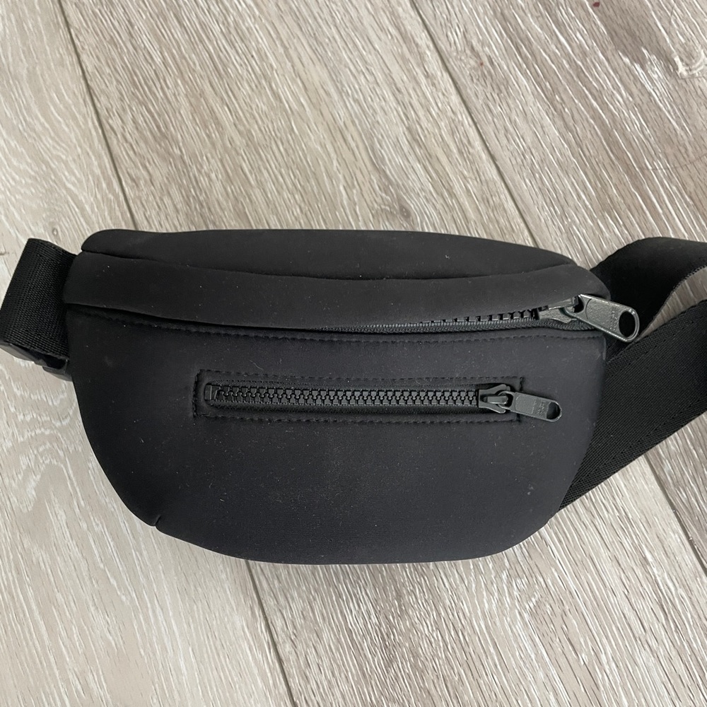 Dagne Dover black Fanny